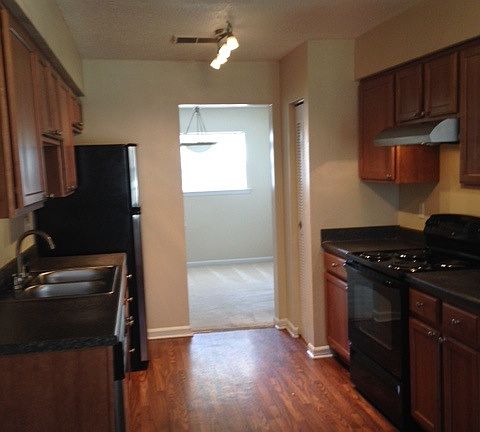 4th image of 6614 Providence Square Dr APT 373