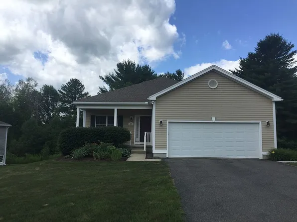 27 Aspen Way, Pittsfield, MA 01201