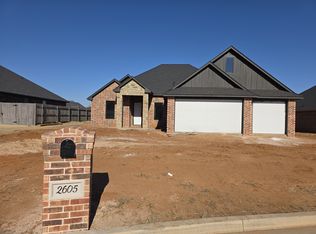 2605 Cloud Nine Cir, Weatherford, OK 73096