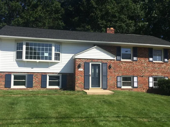 13102 Ivy Dr, Beltsville, MD 20705
