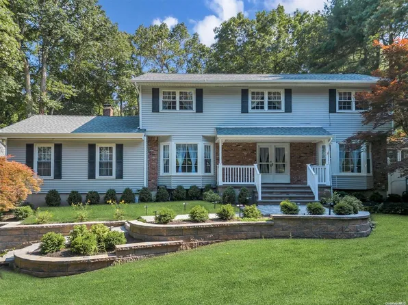 212 Lower Sheep Pasture Road, East Setauket, NY 11733