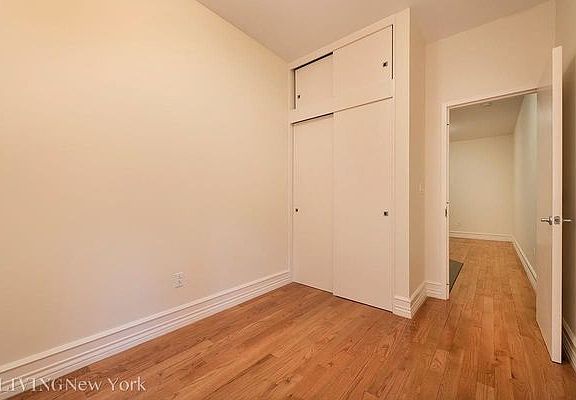 3rd image of 66 W 106th St #1CC