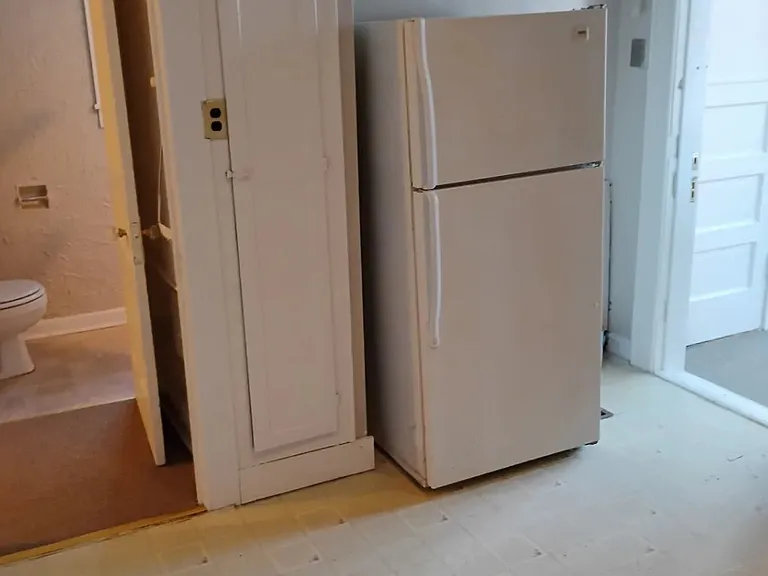 1973 N Farwell Ave #1 — Photo 5