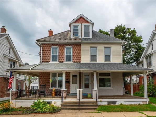 220 N 7th St, Emmaus, PA 18049