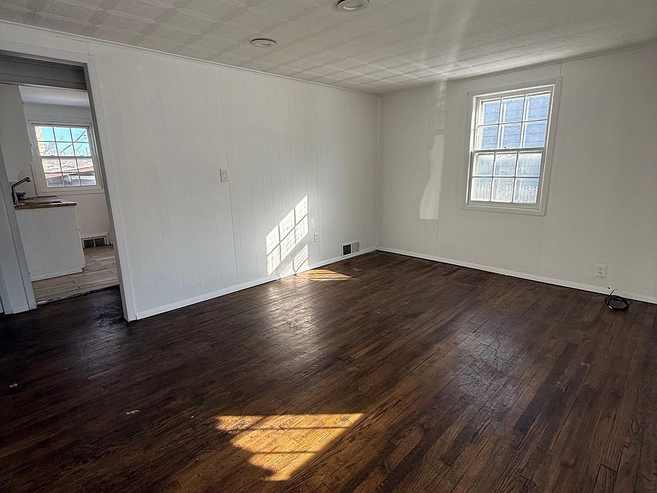 1st image of 1103 Stone St #1
