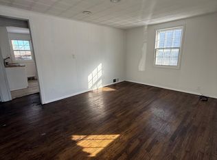 1103 Stone St #1, Rahway, NJ 07065
