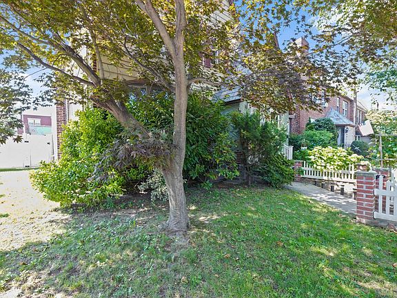 4th image of 65-56 78th St