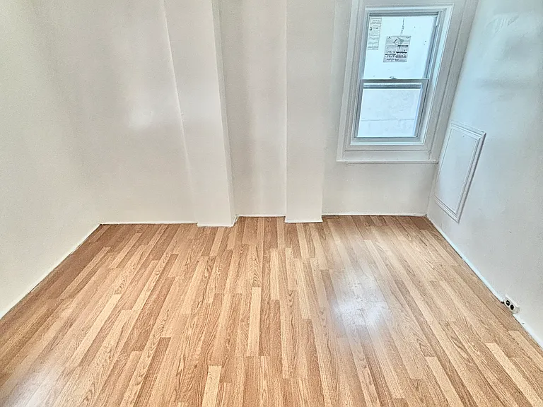 807 Snyder Ave — Photo 14