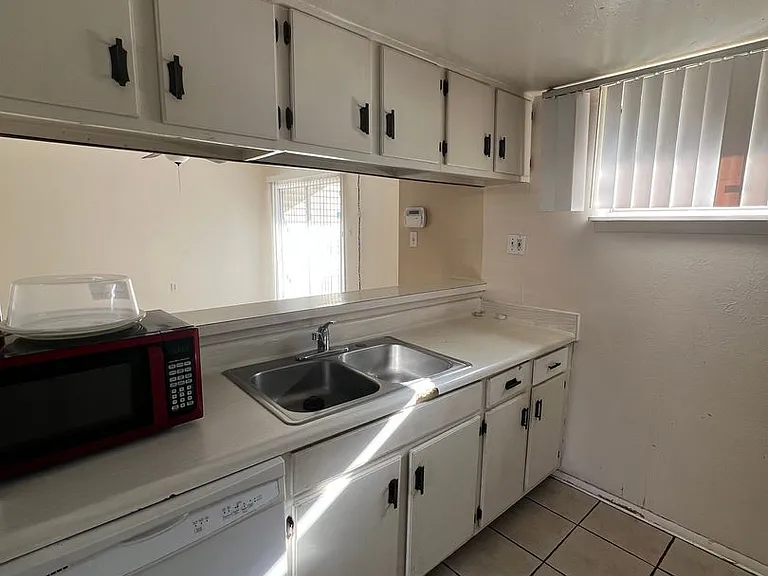 1831 Warringwood Dr #C-4 — Photo 5