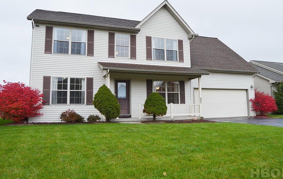 1st image of 521 Cranberry E