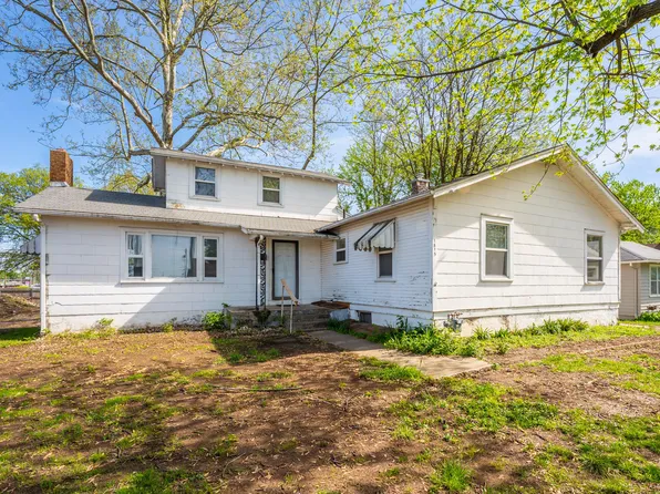 1815 E Monroe Street, Springfield, MO 65802