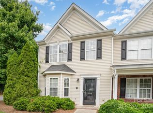3264 Barons Court Rd #16, Charlotte, NC 28213