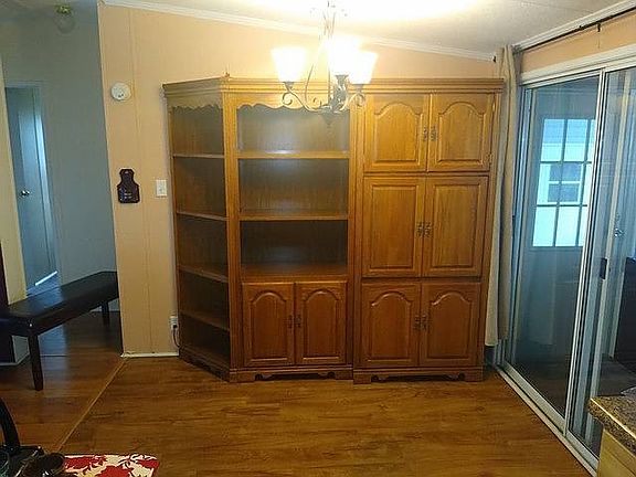 5th image of 1117 Cypress Dr