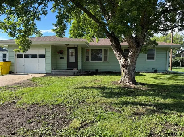 108 E Alden St, Plymouth, NE 68424