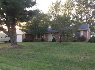 840 Terre Haute Dr, Maysville, KY 41056