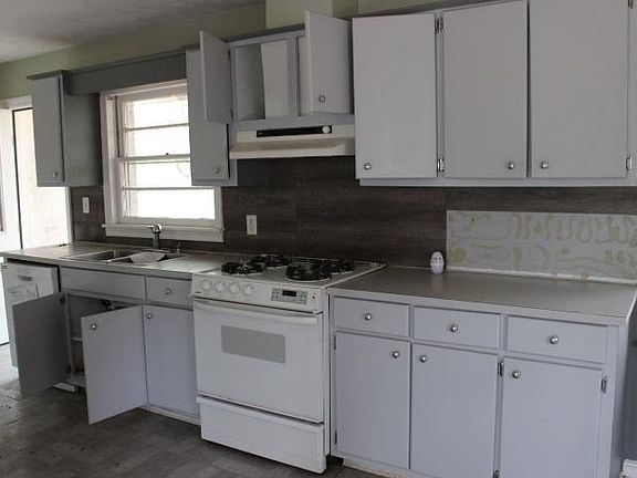 3rd image of 4521 19th Ave