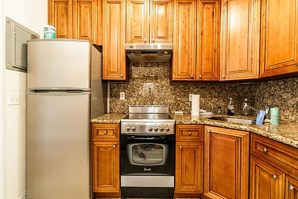 Rented by Nooklyn NYC LLC | media 39