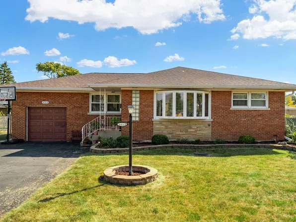 4919 N Canfield Ave, Norridge, IL 60706