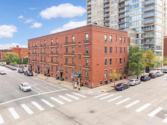 3rd image of 601 S 9th St APT 4