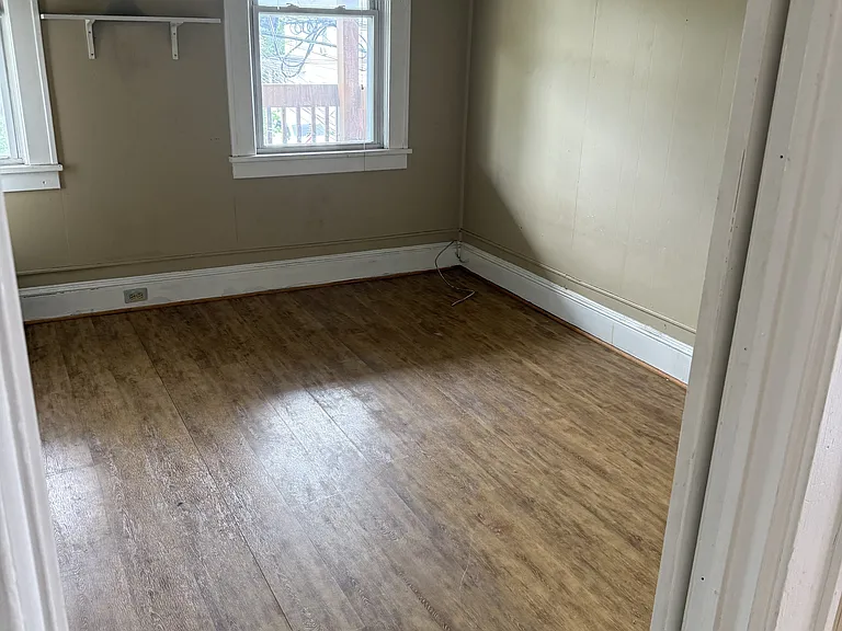 91 Guilden St #1 — Photo 7