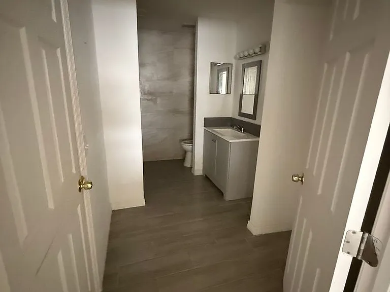 3977 Crayrich Cir #C-1 — Photo 5