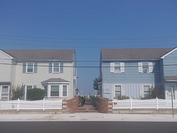 2nd image of 600 Pleasure Ave APT 6