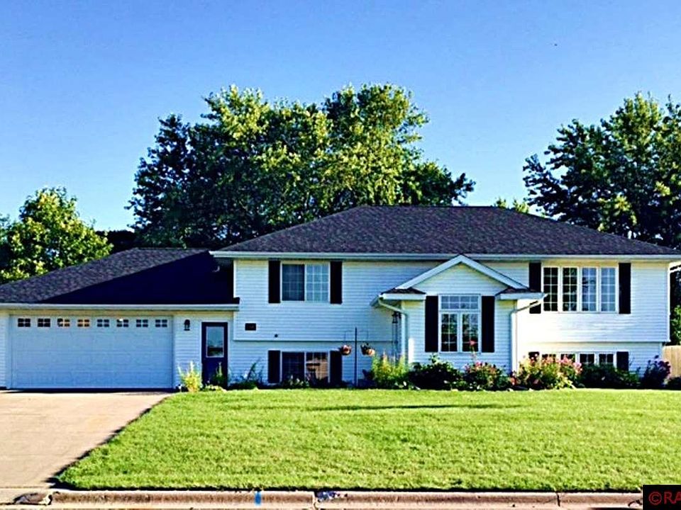 1st image of 115 Meadow Ln