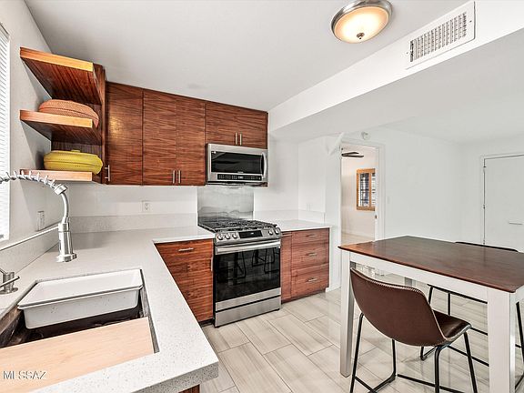 3rd image of 436 S Paseo Aguila Unit C