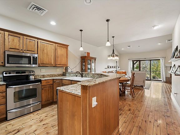 3rd image of 205 Meadow Vista Loop Unit 5-G