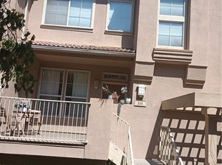 335 W Summerfield Cir, Anaheim, CA 92802