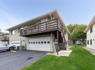 62 Milrace Dr, East Rochester, NY 14445