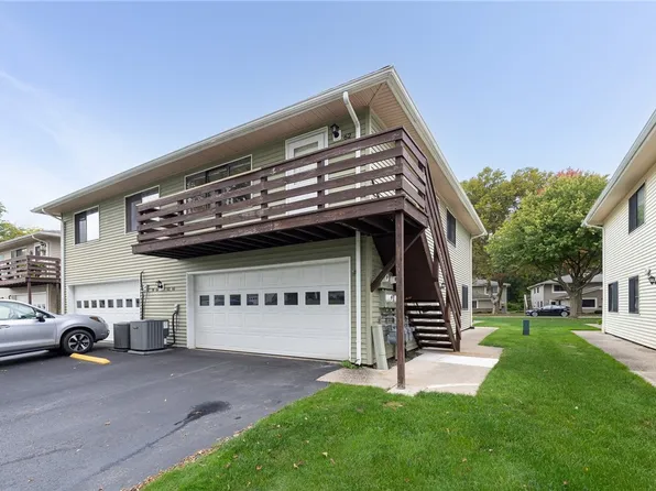 62 Milrace Dr, East Rochester, NY 14445
