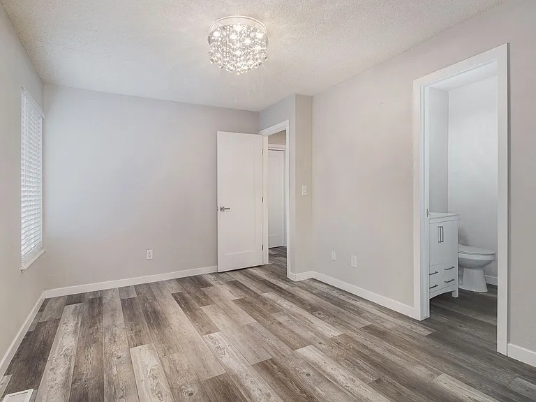 6094 S Kingston Cir — Photo 15
