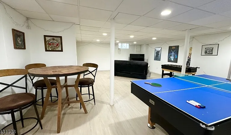 38 Park St #10C — Photo 15