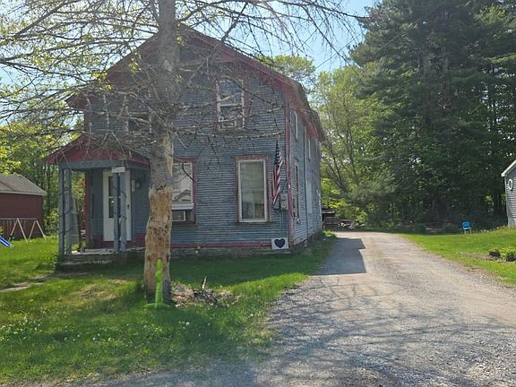 2nd image of 23 Cedar St