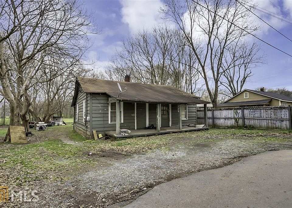 1st image of 105 Fairview Dr