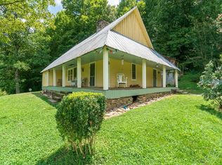 27 Grady Estep Rd, Bryson City, NC 28713