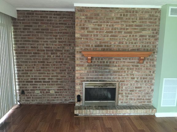 3rd image of 5501 E Lake Dr APT B