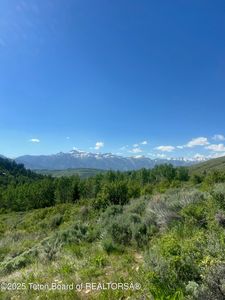 405 W Saddle Butte Dr, Jackson, WY, 83001