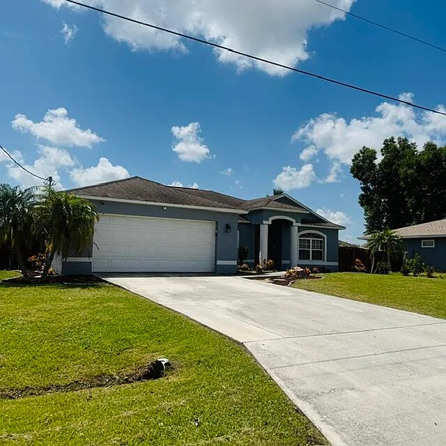4 bed, 2.0 bath, 1825 sqft, $2,800 — Photo 3