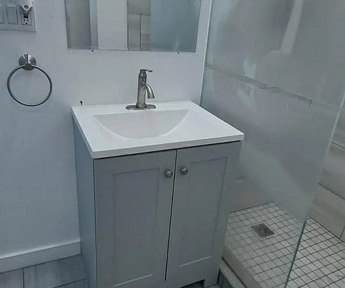 1128 Howard St — Photo 4