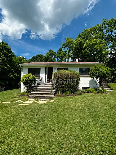 7A Goldman Rd Photo 1
