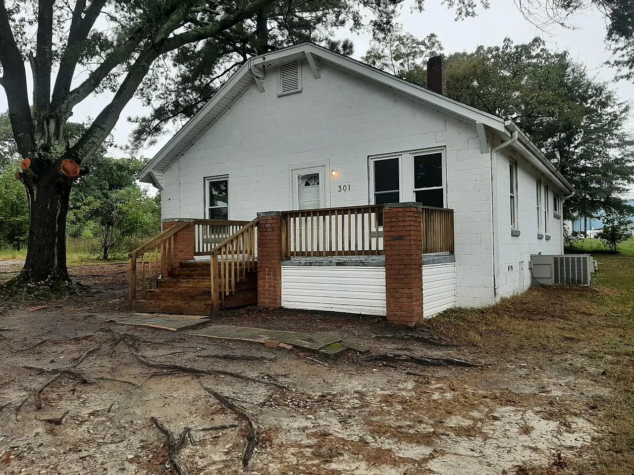 3 bed, 1150 sqft, $1,295 — Photo 1