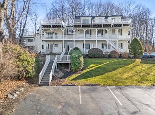 60 Barrell Ln APT 2, York, ME 03909