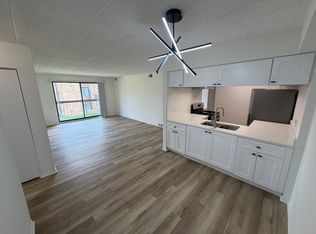 7531 175th St APT 422, Tinley Park, IL