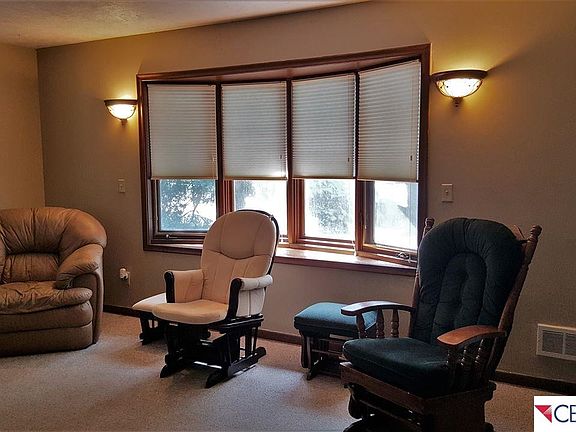 2nd image of 1119 Oke St