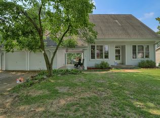 13188 Strawberry Way, Saint Louis, MO 63146