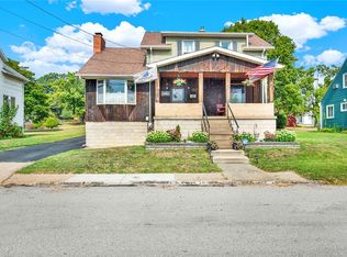 611 S 5th St, Youngwood, PA