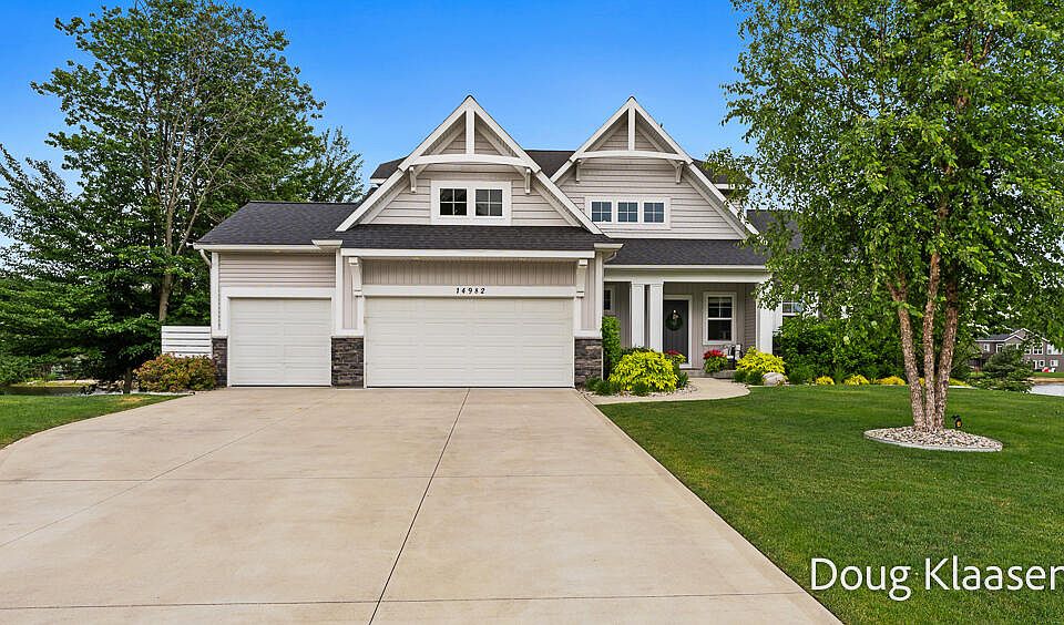 1st image of 14982 Sagebrush Dr
