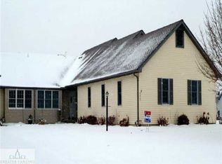 2867 Twelve Oaks Dr, Charlotte, MI 48813